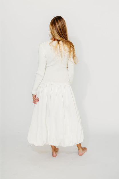 Kerriann Sweater Poplin Mix Maxi Dress in Off-White