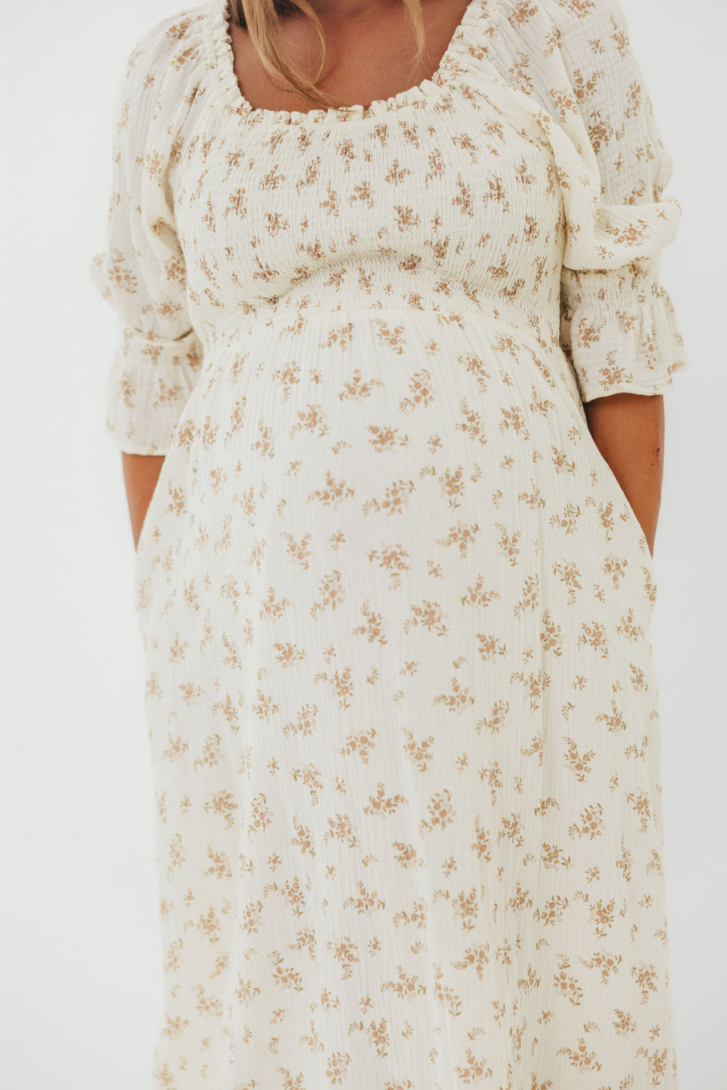 Sienna 100% Cotton Puff Sleeve Maxi Dress in Cream - Bump Friendly