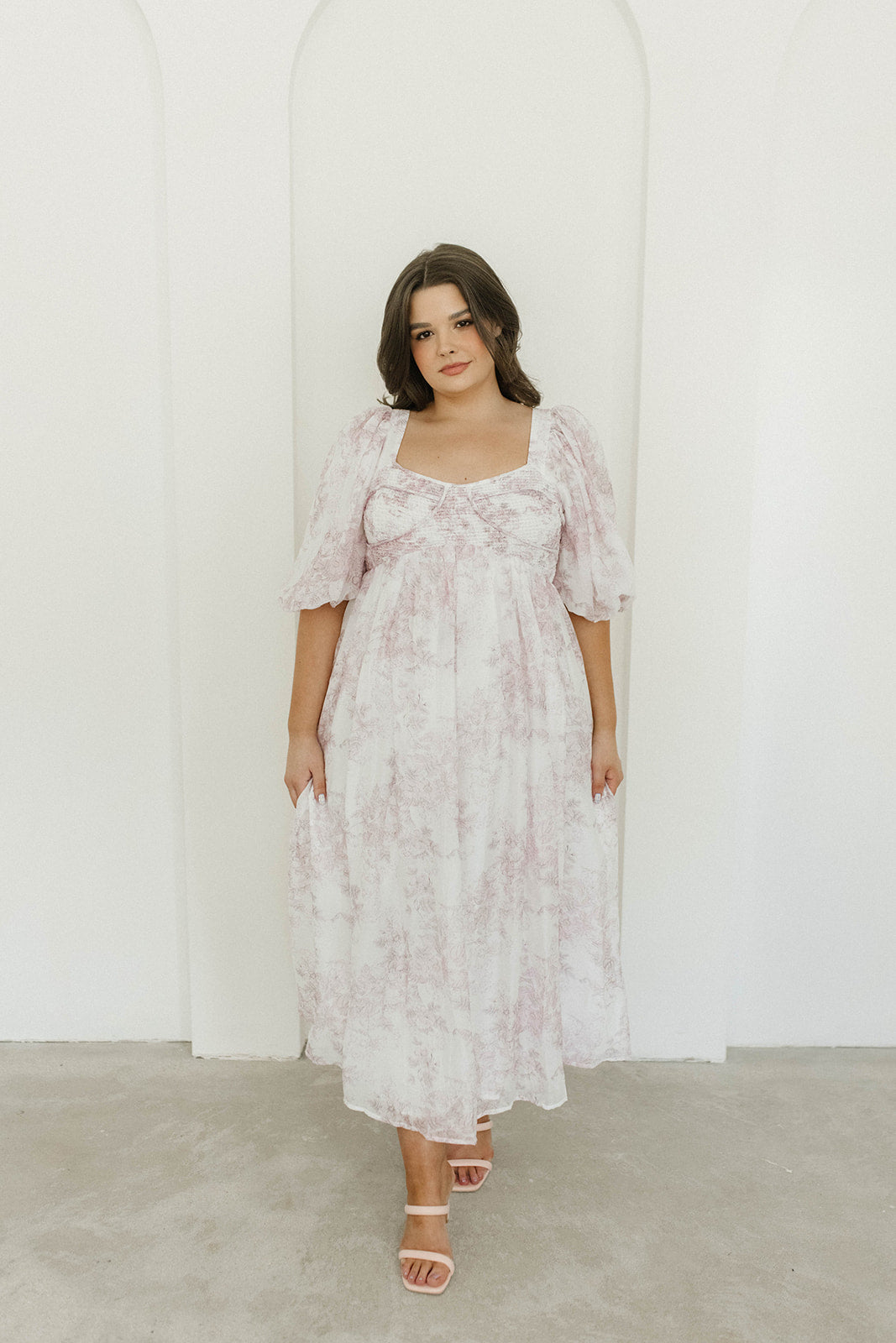 Harlow Midi Dress in Light Pink Floral - Bump Friendly & Inclusive Sizing (S-3XL)