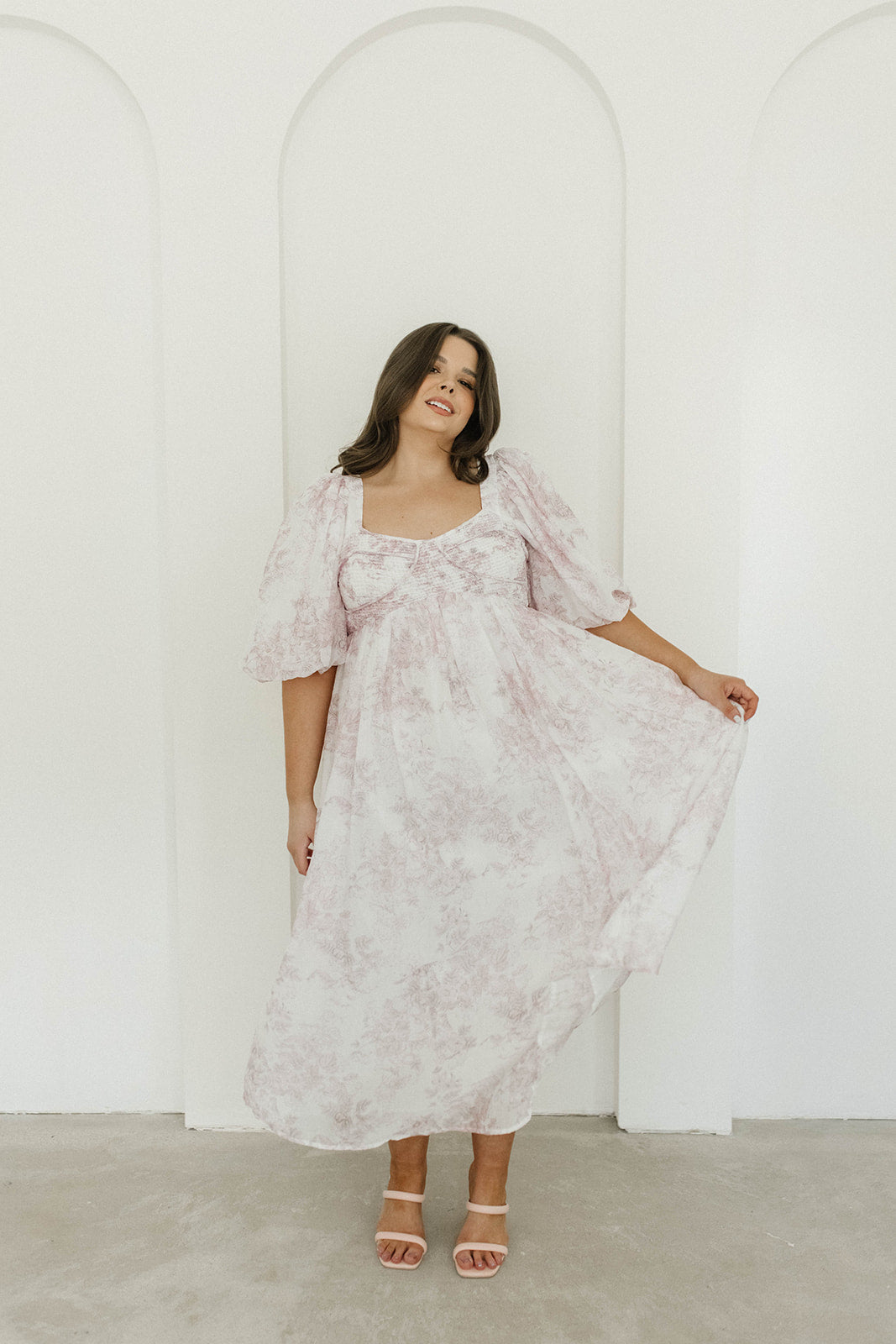 Harlow Midi Dress in Light Pink Floral - Bump Friendly & Inclusive Sizing (S-3XL)