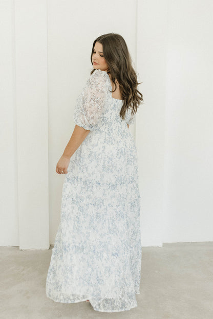 Daphne High Slit Eyelet Detail Maxi Dress in Blue and White Floral - Inclusive Sizing