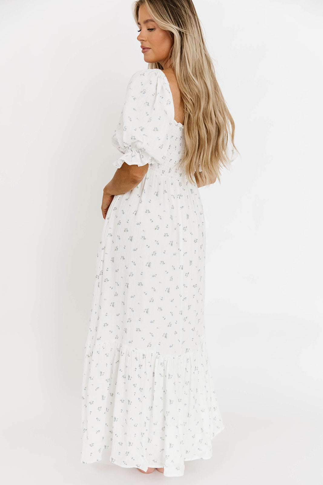 Livvy 100% Cotton Maxi Dress in Off-White / Blue Floral - Bump Friendly & Inclusive Sizing