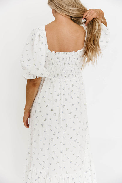 Livvy 100% Cotton Maxi Dress in Off-White / Blue Floral - Bump Friendly & Inclusive Sizing