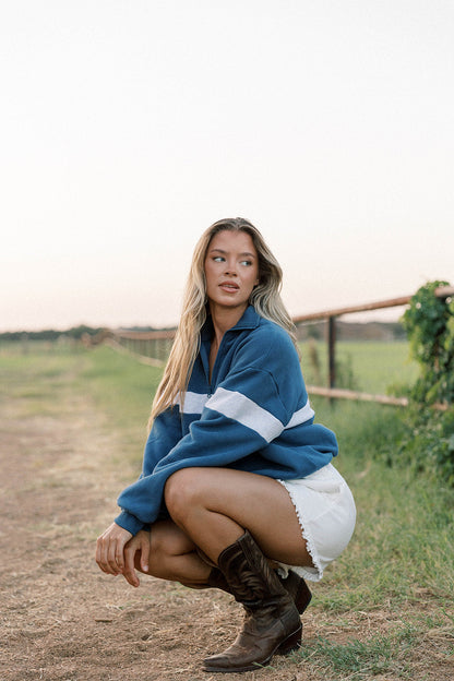 Tai Quarter Zip Two-Tone Sweatshirt in Navy/Grey