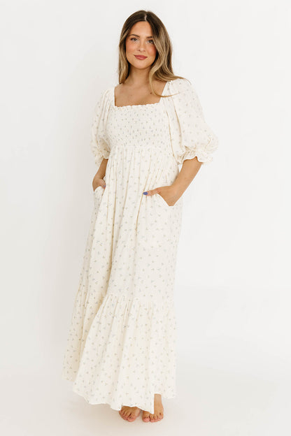Livvy 100% Cotton Maxi Dress in Petite Blue Floral -Bump Friendly & Inclusive Sizing