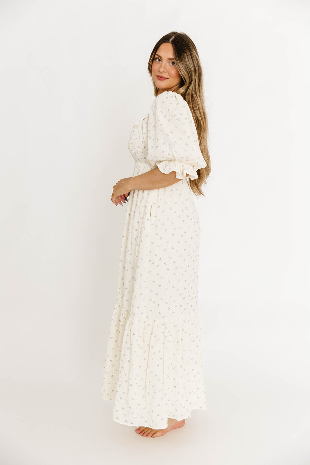 Livvy 100% Cotton Maxi Dress in Petite Blue Floral -Bump Friendly & Inclusive Sizing