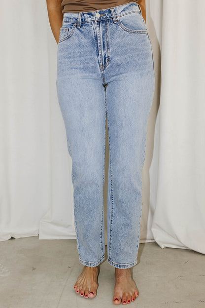 Peyton High Rise Straight Jean in Paloma