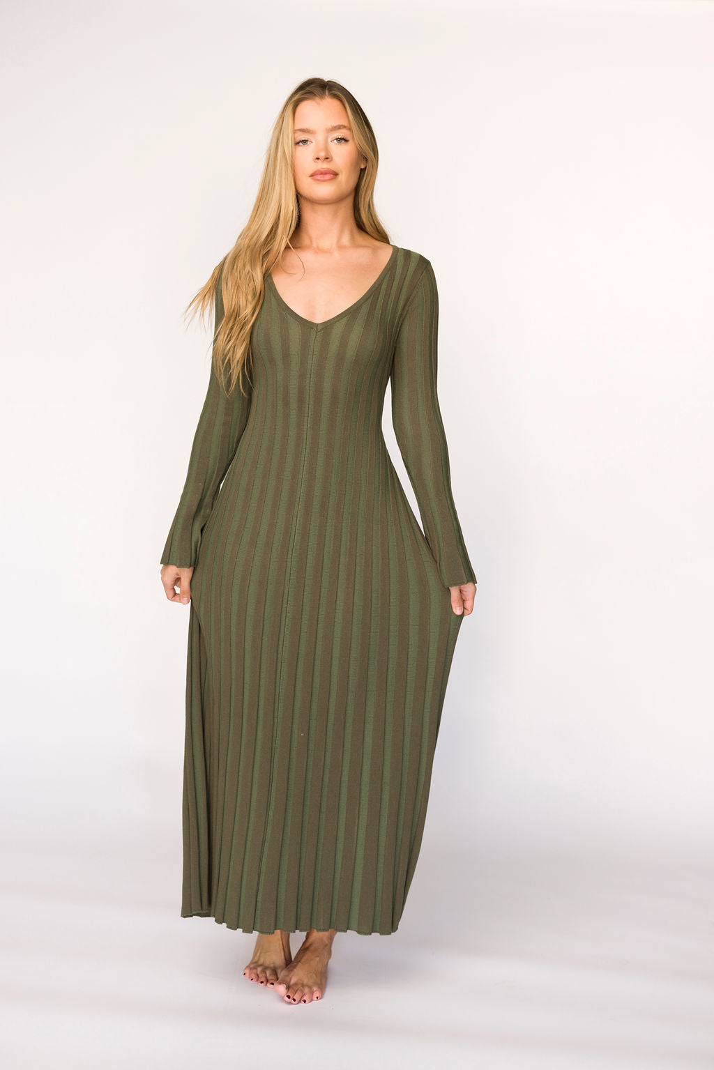 Hadley Long Sleeve V-Neck Knit Maxi Dress in Olive- Bump Friendly