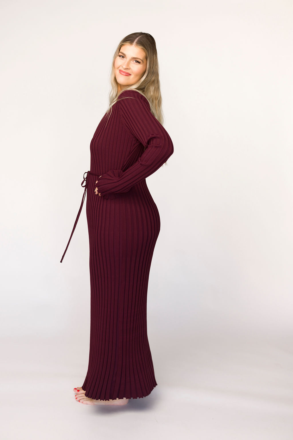Colette Premium Long Sleeved Ribbed Knit Maxi Dress in Burgundy - Bump Friendly