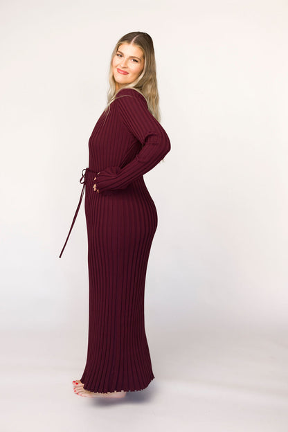 Colette Premium Long Sleeved Ribbed Knit Maxi Dress in Burgundy - Bump Friendly