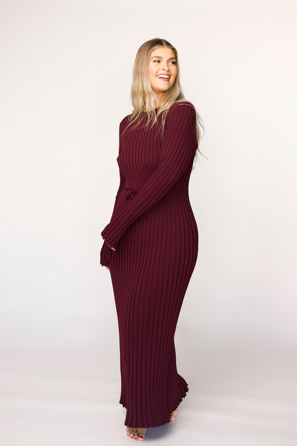 Colette Premium Long Sleeved Ribbed Knit Maxi Dress in Burgundy - Bump Friendly