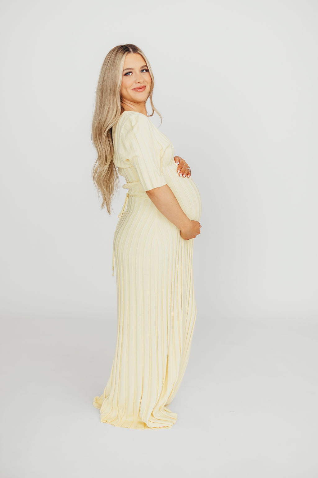Oakley Ribbed Maxi Dress in Light Yellow - Bump Friendly