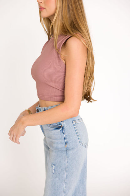 Ready to Move Top in Dusty Lilac