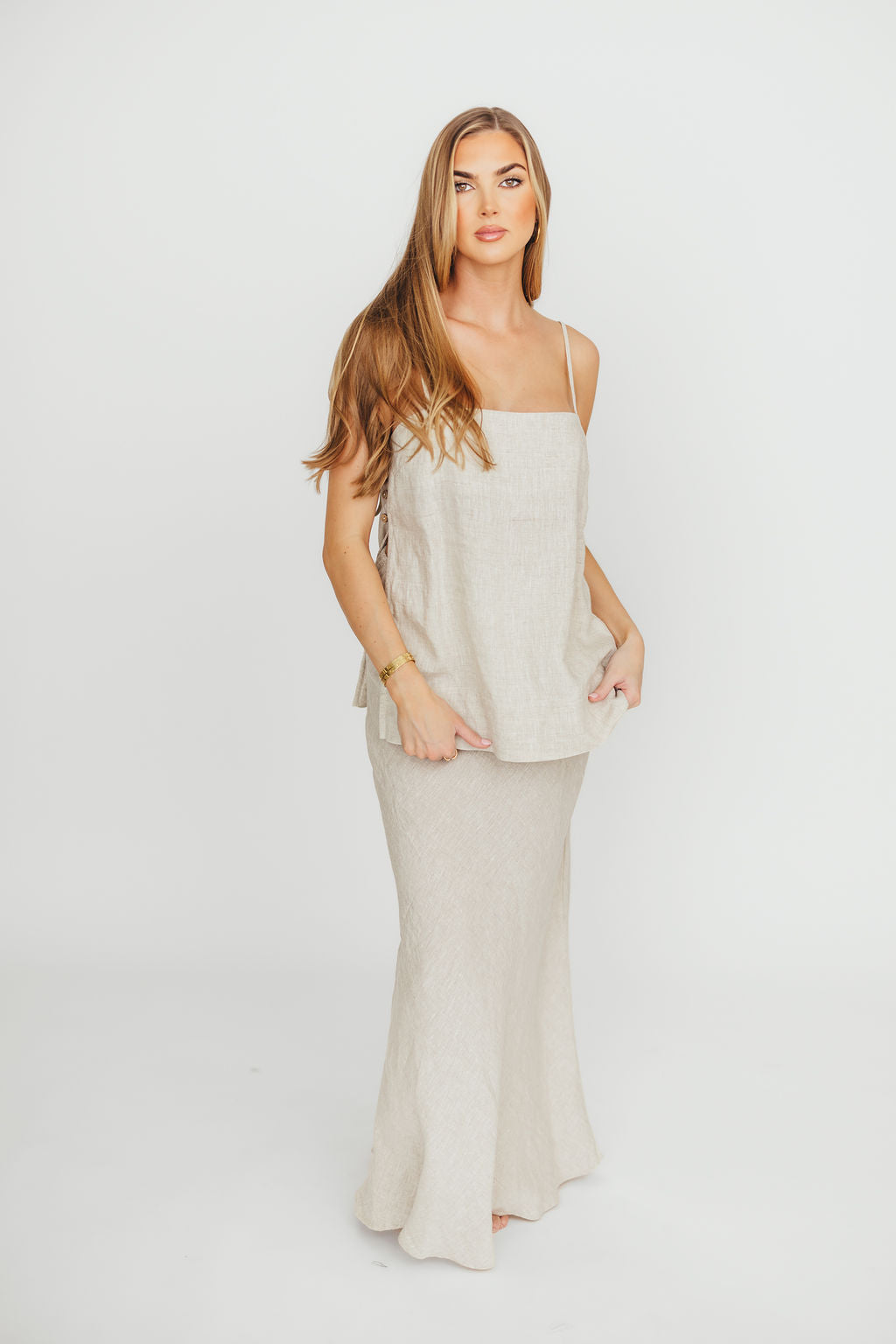 Novella 100% Linen Woven Maxi Skirt in Linen