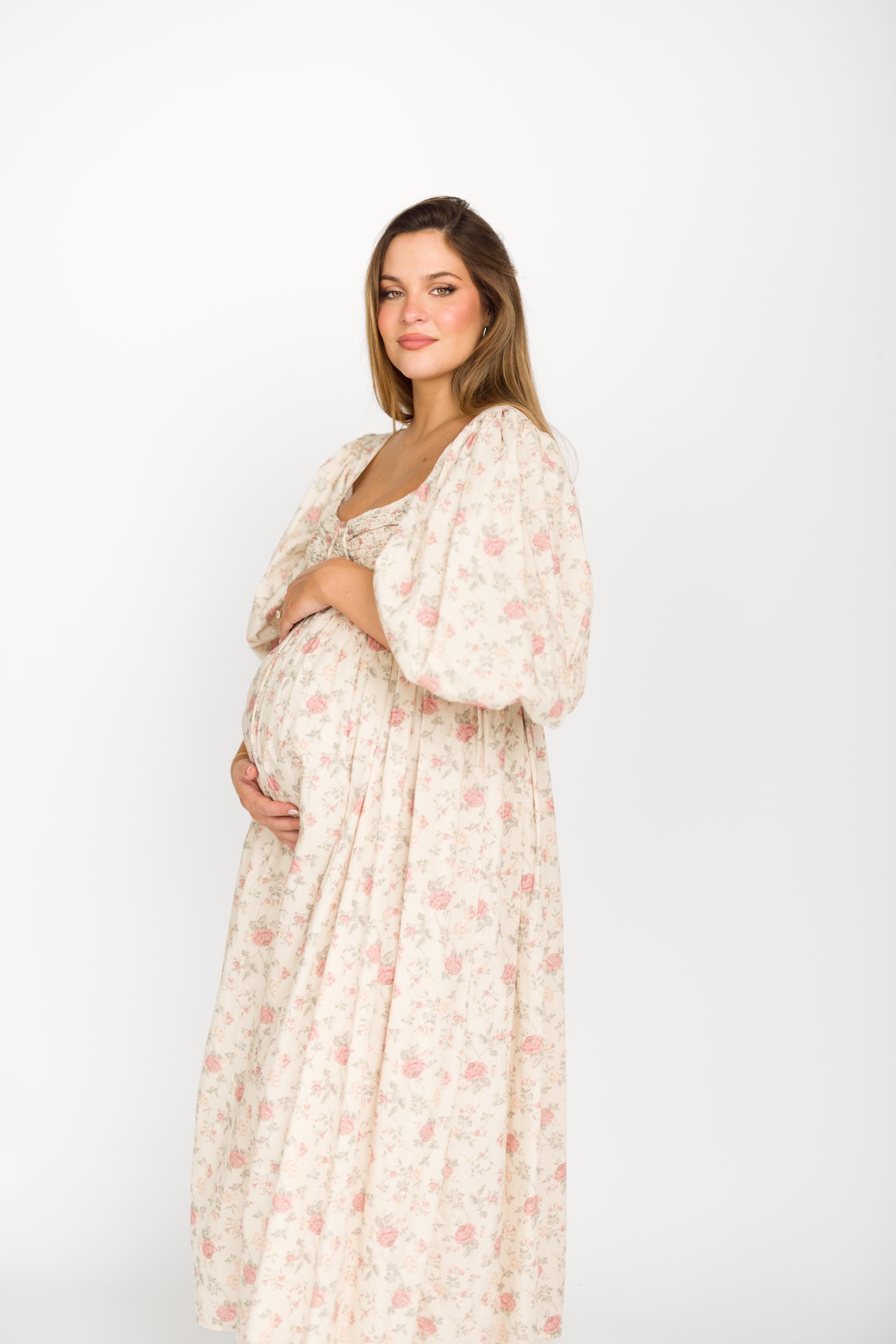 Harlow Maxi Dress in Off-White Floral - Bump Friendly & Inclusive Sizing (S-3XL)