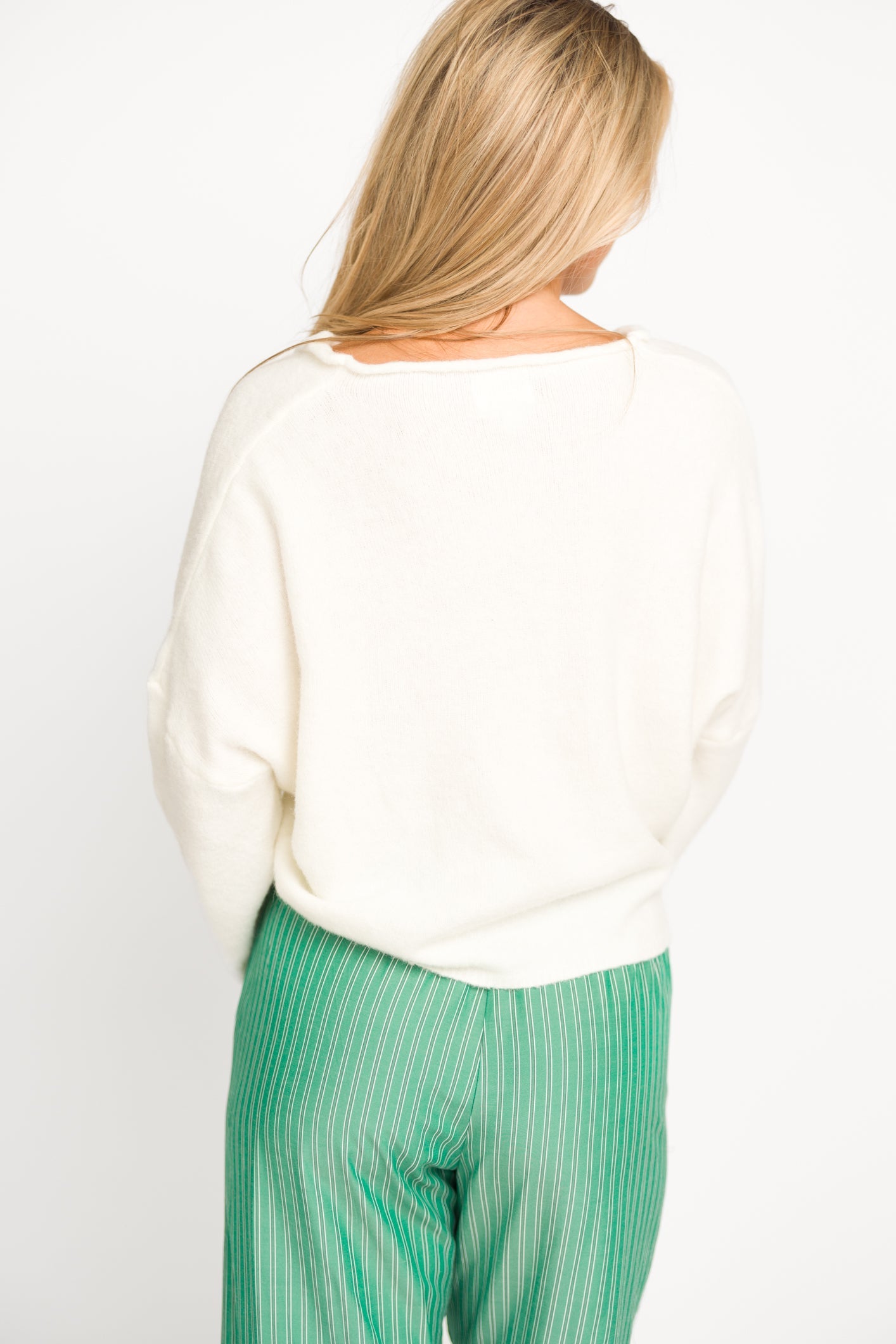 Piper Cardigan in Snow