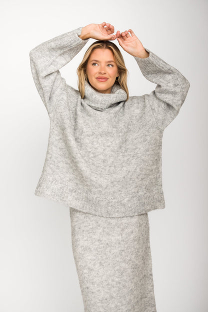Robyn Knit Skirt in Heather Grey - Bump Friendly