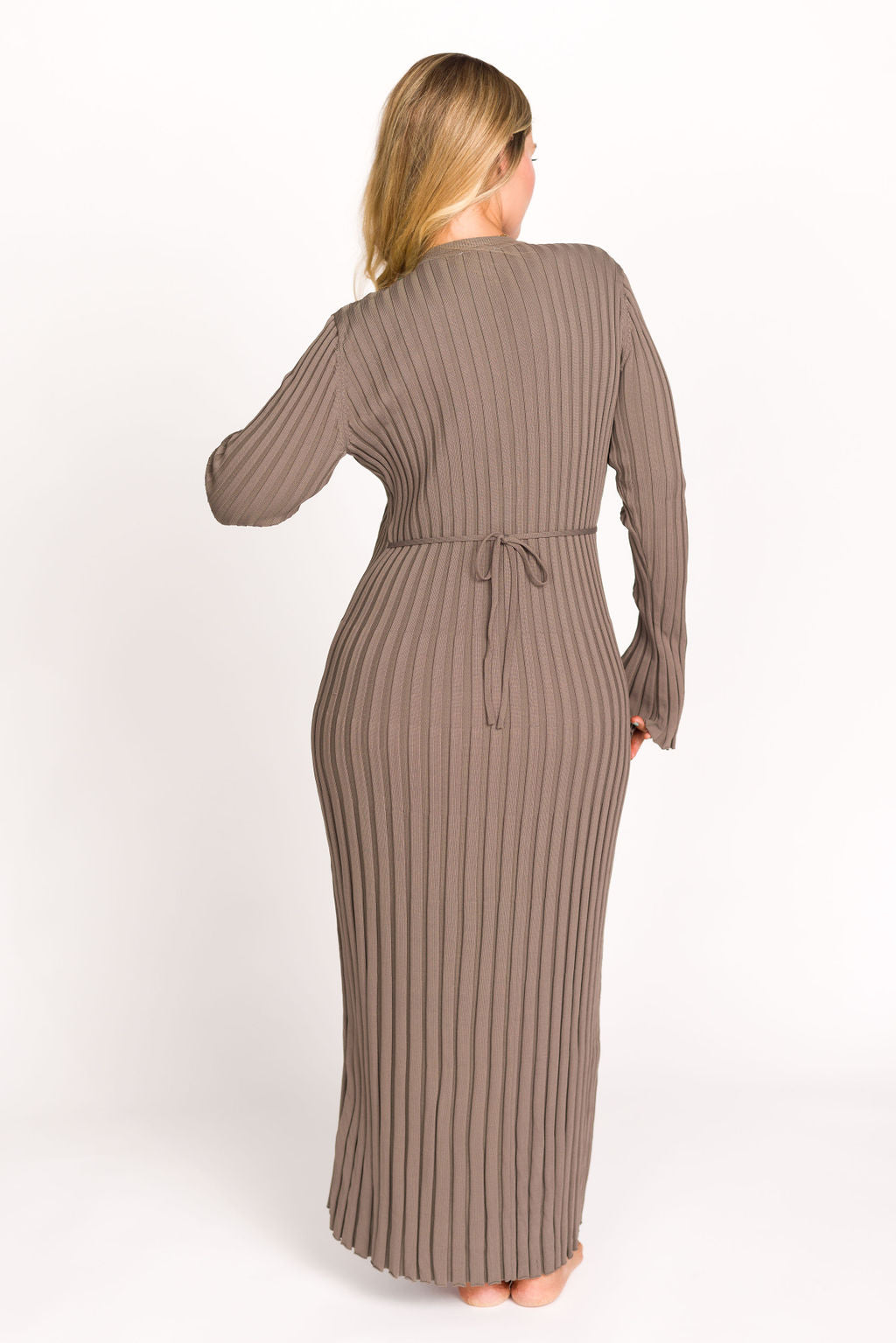 Colette Premium Long Sleeved Ribbed Knit Maxi Dress in Slate - Bump Friendly