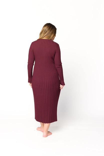 Colette Premium Long Sleeved Ribbed Knit Maxi Dress in Burgundy - Bump Friendly