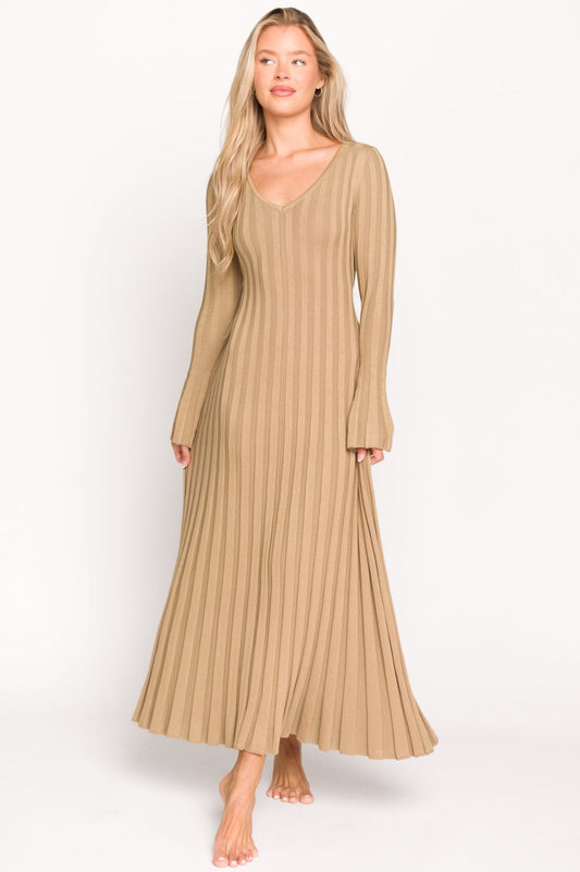 Hadley Long Sleeve V-Neck Knit Maxi Dress in Espresso