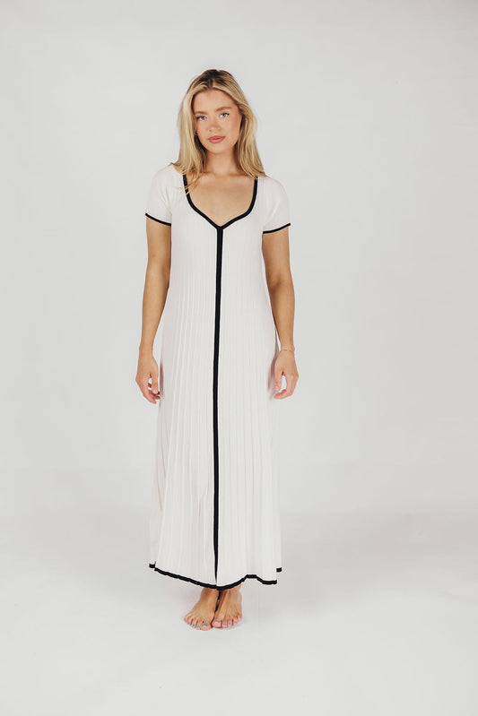 Marilyn Knit Maxi Dress in Off-White