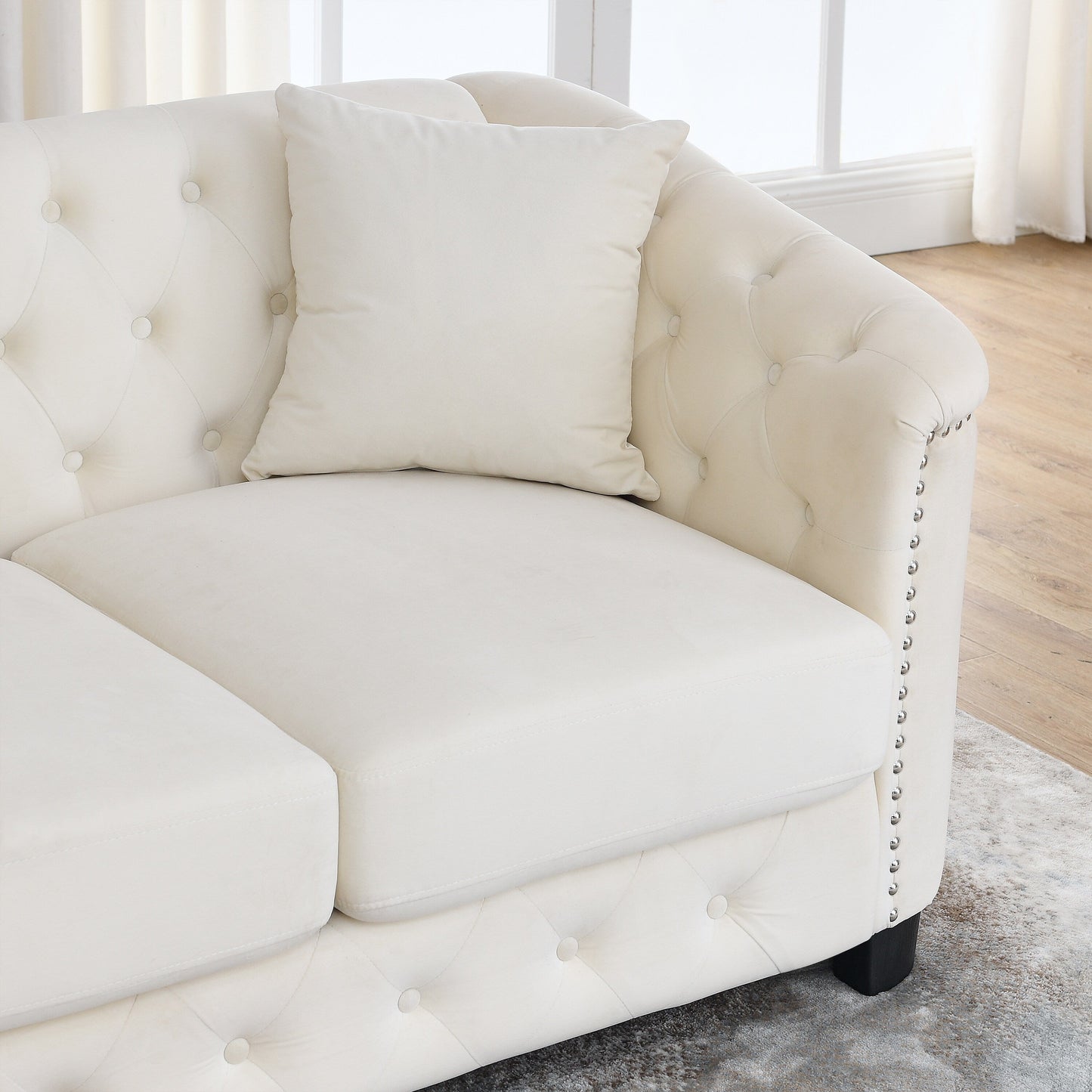77'' Modern Velvet 3-Seater Sofa with Tufted Backrests, Nailhead Trim, and 2 Pillows