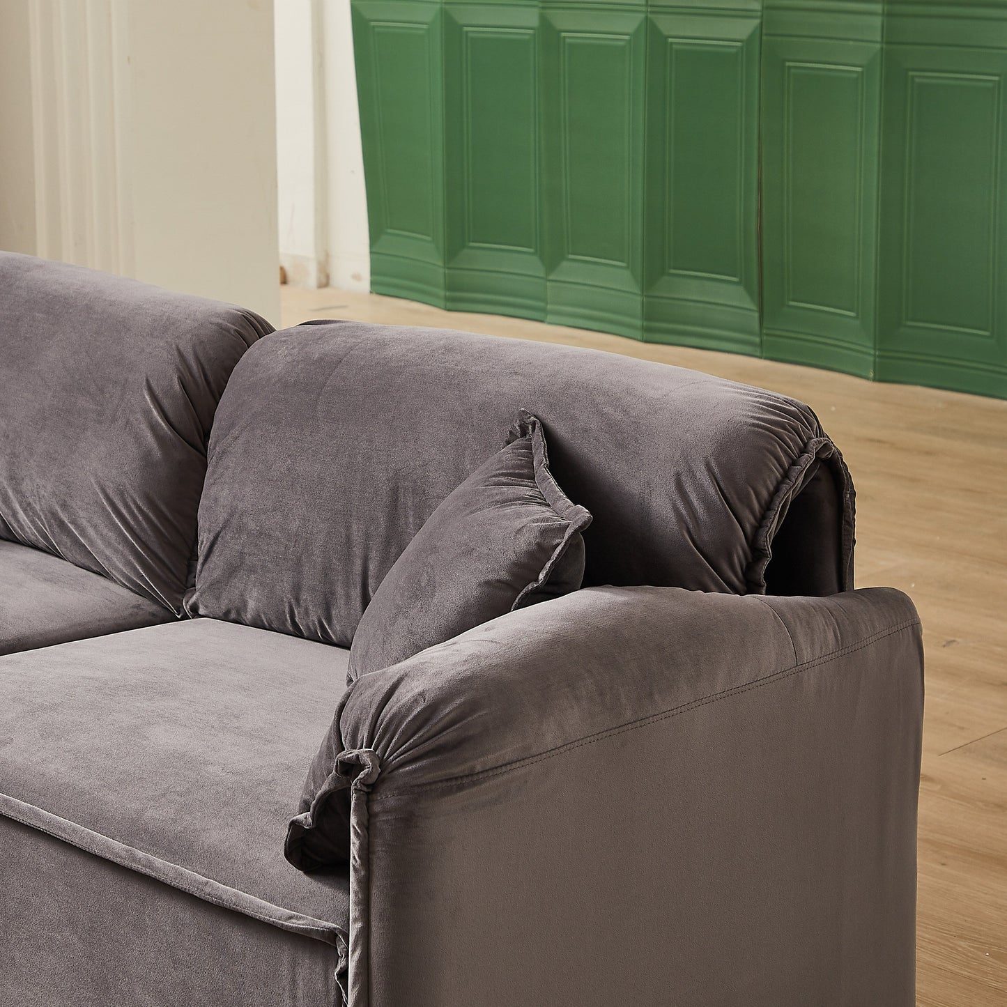 79 Velvet 3 Seater Recliner Sofa Couch with 2 Pillows, Solid Wood Frame, and Sinuous Springs