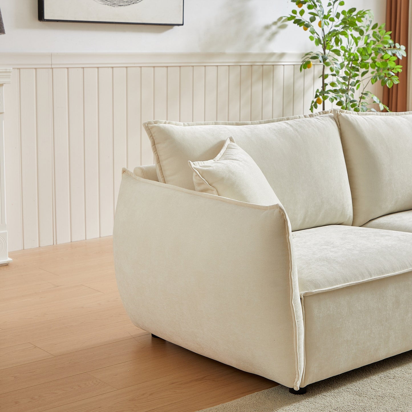 Beige Chenille 3-seater Sofa with Extra Pillows