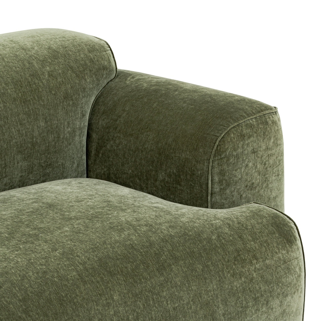 Poly & Bark Nardo 107.5 Premium Velvet Sofa