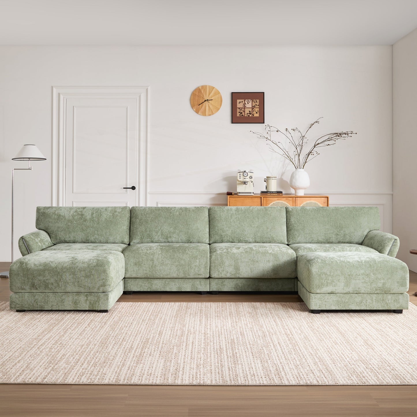 U-Shape with Extra-Wide Seat Cushion