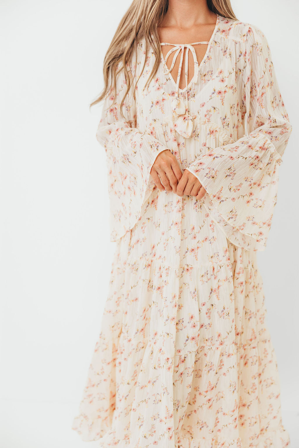 Lisa Woven Floral V-Neck Maxi Dress with Detachable Liner in Cream Multi - Bump Friendly
