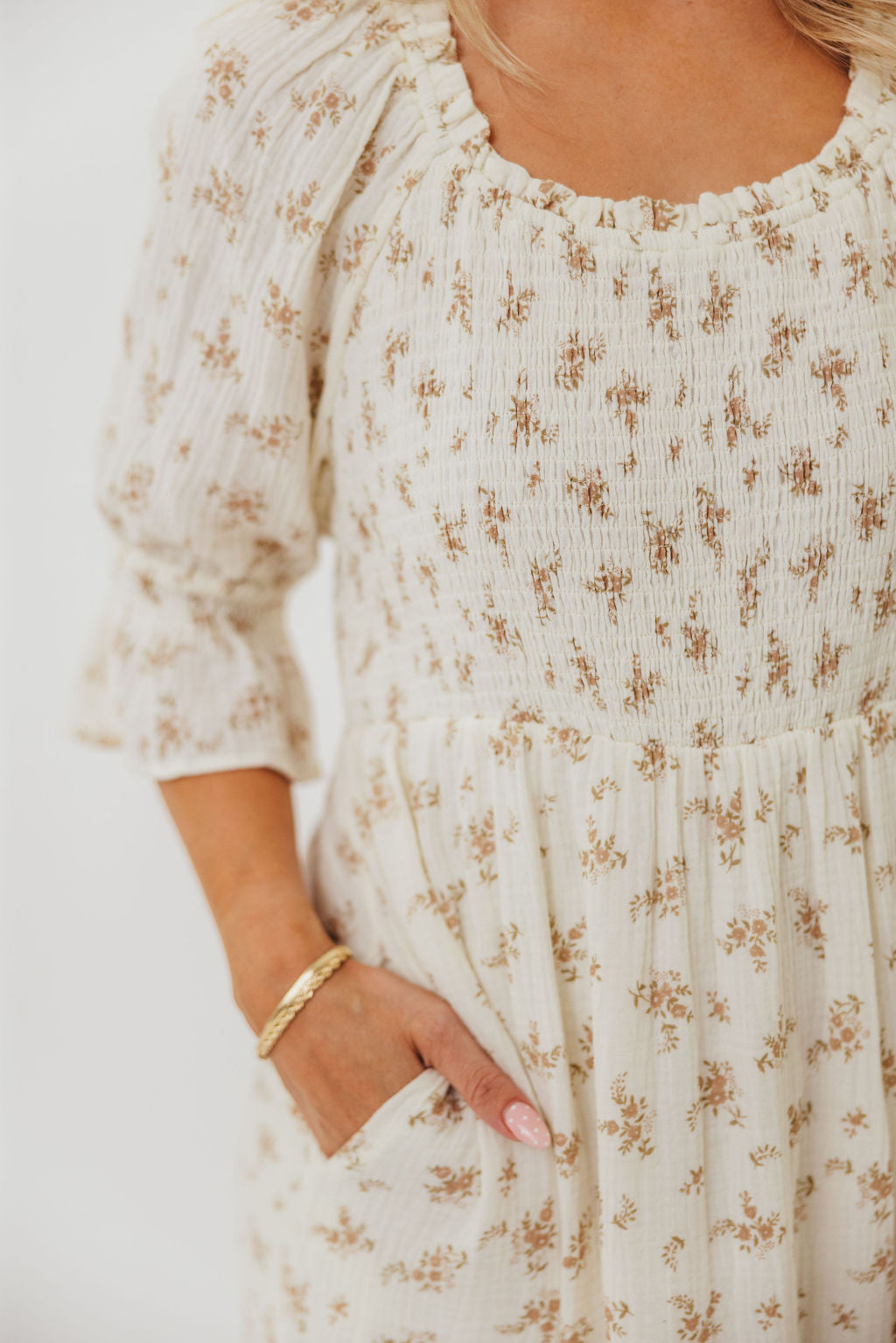 Sienna 100% Cotton Puff Sleeve Maxi Dress in Cream - Bump Friendly