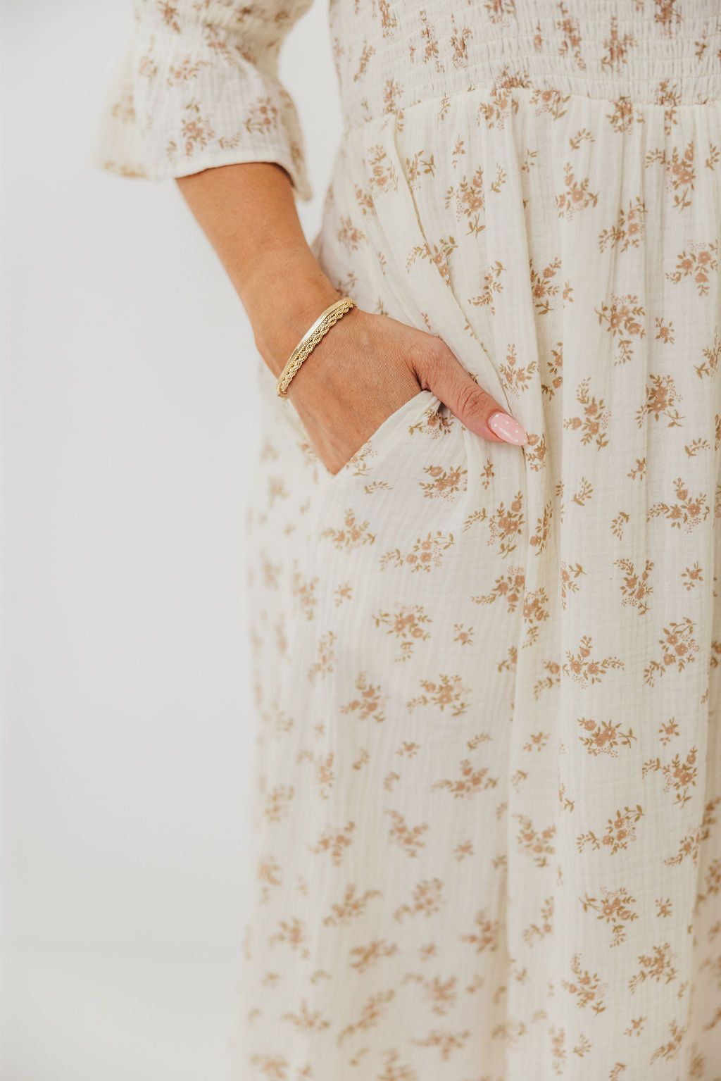 Sienna 100% Cotton Puff Sleeve Maxi Dress in Cream - Bump Friendly