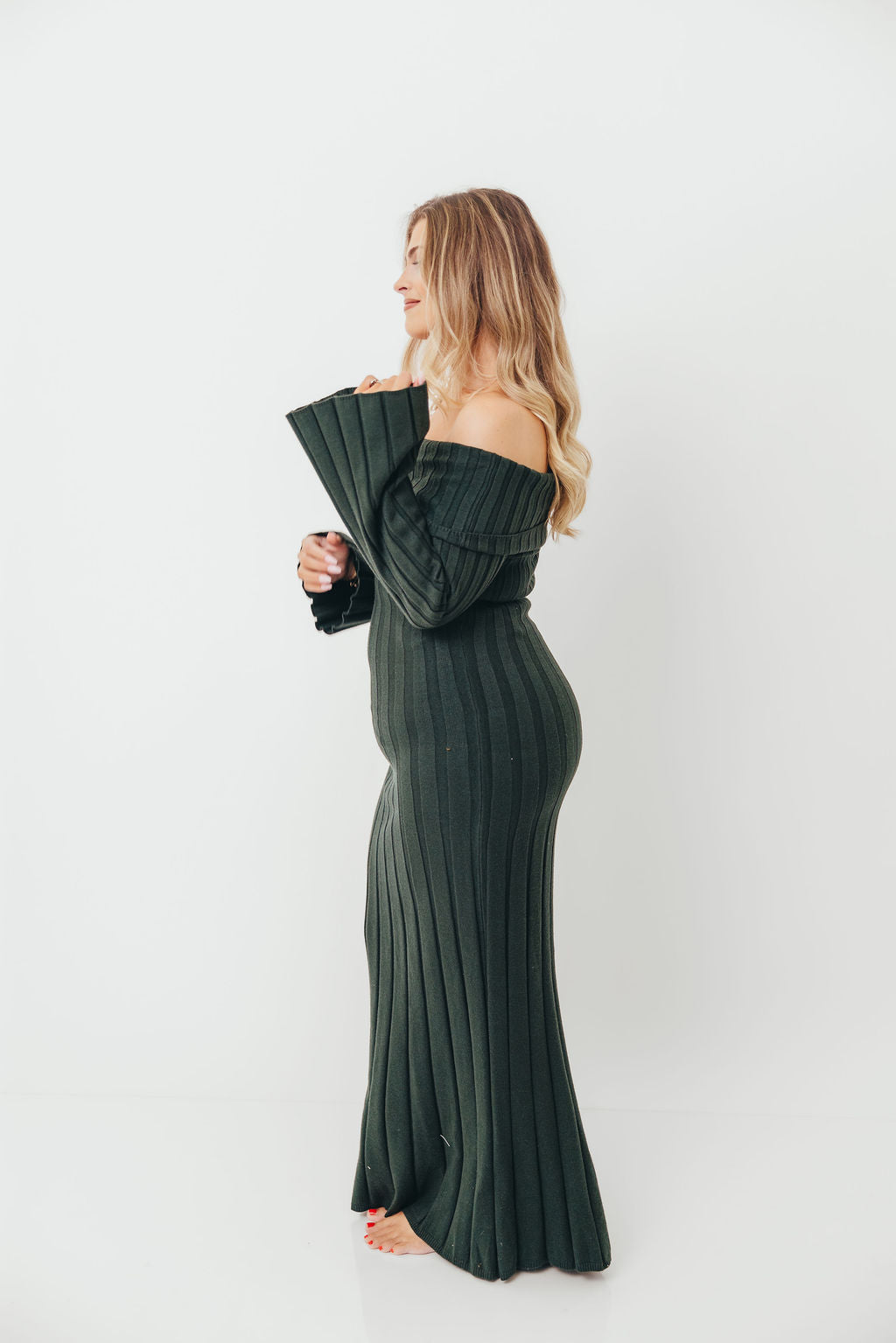 Evella Maxi Dress in Evergreen - Bump Friendly