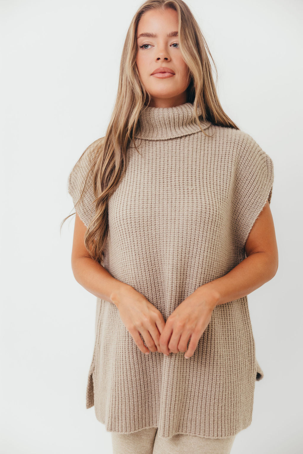 Hilaria Turtle Neck Sweater Top and Pants Set in Stone